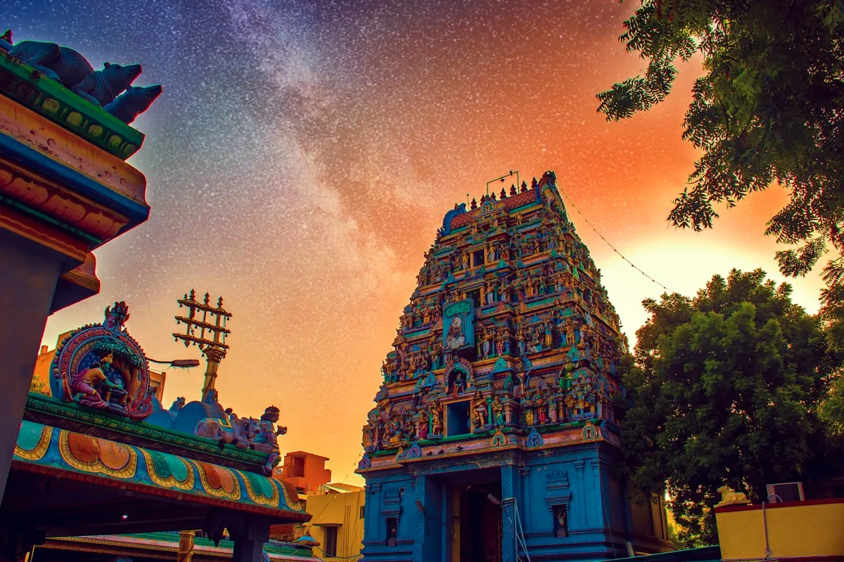 Vishnupad temple precinct